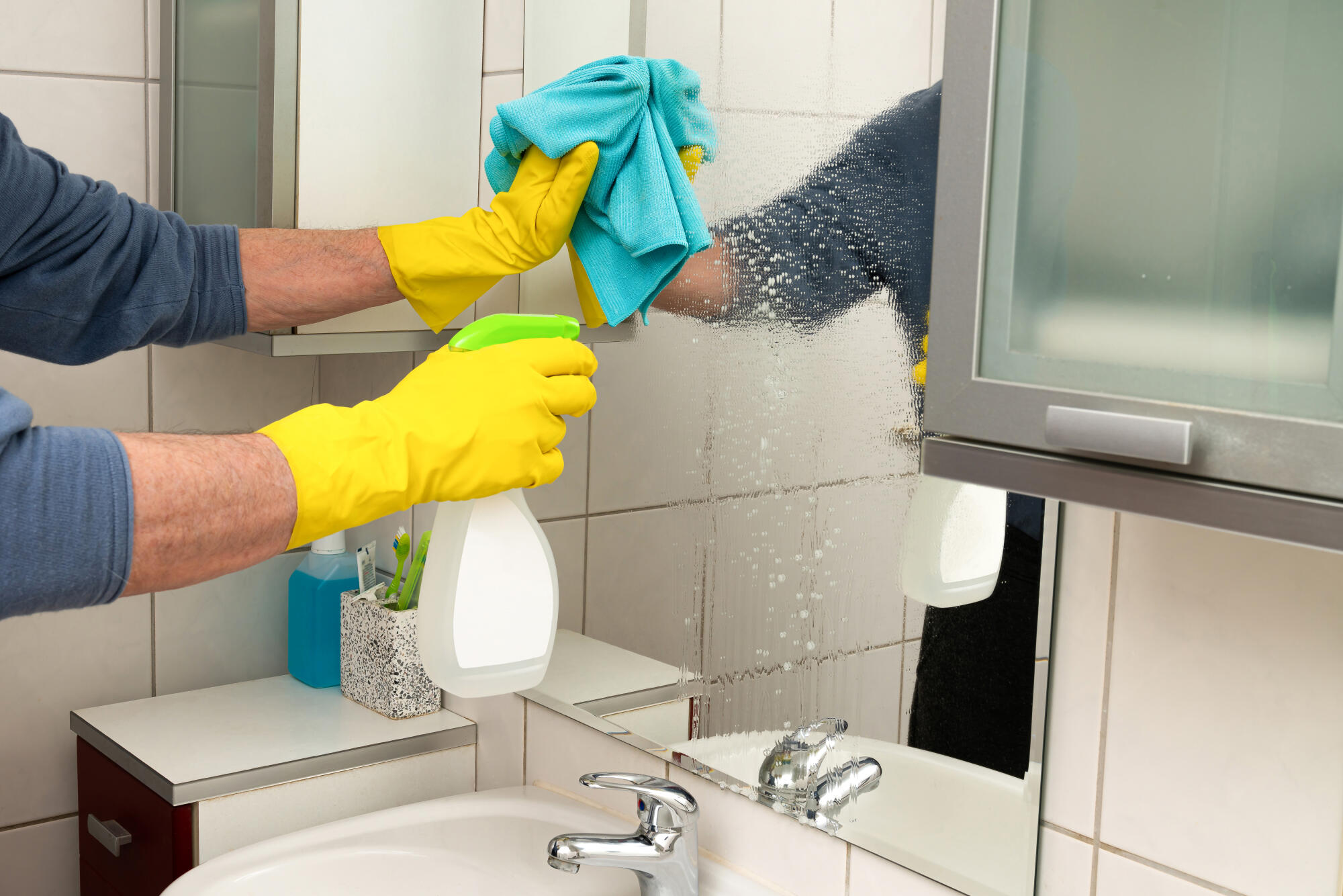 Bathroom Cleaning Tips for Vacation Rentals: A Spotless Experience